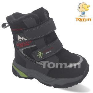 Детски апрески за момче, черни с червен надпис и зелен компас TOM.M 